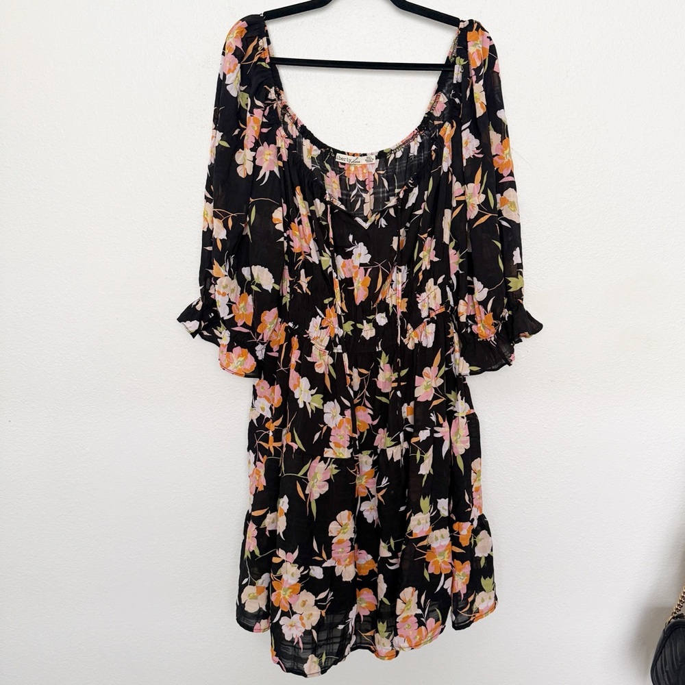 Black Floral Peasent Short Sleeve Knee Length Elastic Neck Sundress